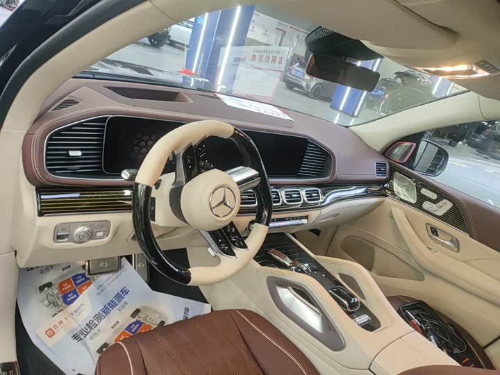 Mercedes-Benz GLS-Class, 2024 — фото 7 из 9