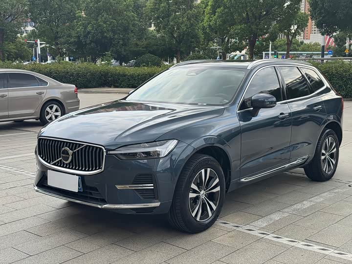 Volvo XC60, 2024 — купить в Уфе под ключ