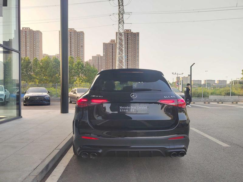 Mercedes-Benz GLC-Class AMG, 2025 — фото 4 из 10
