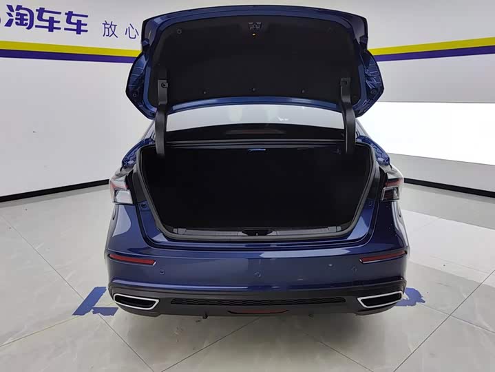 Chery Omoda S5 (Arrizo 5 Plus), 2022 — фото 4 из 9
