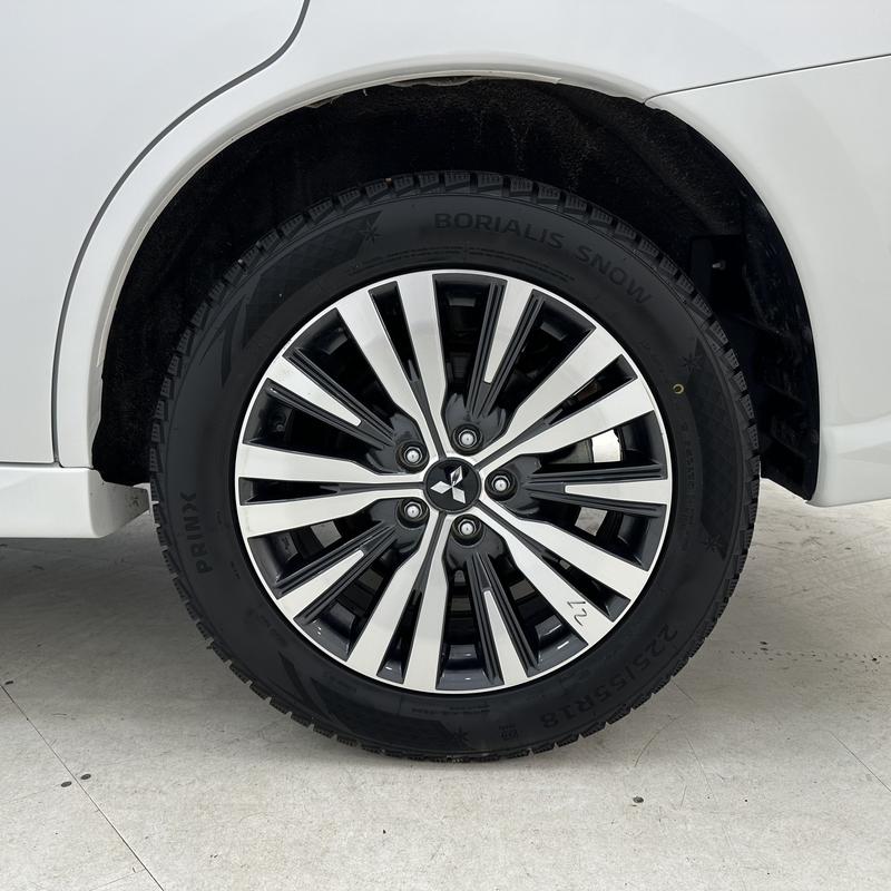Mitsubishi Outlander, 2021 — фото 7 из 12