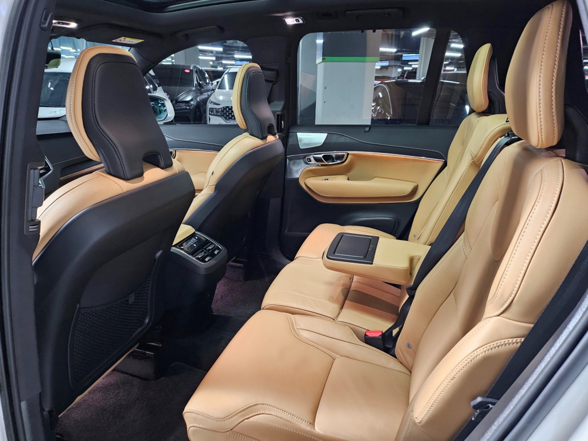 Volvo XC90, 2022 — фото 6 из 12