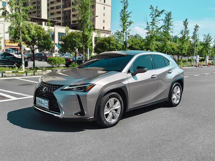 Lexus UX, 2021 — купить в Орле под ключ