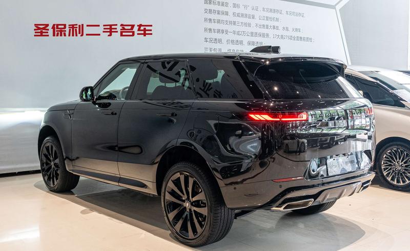 Land Rover Range Rover Sport Hybrid, 2024 — фото 3 из 12