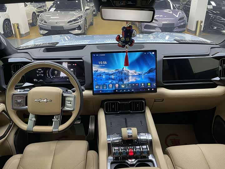 BYD FangChengBao Leopard 8, 2024 — фото 6 из 9