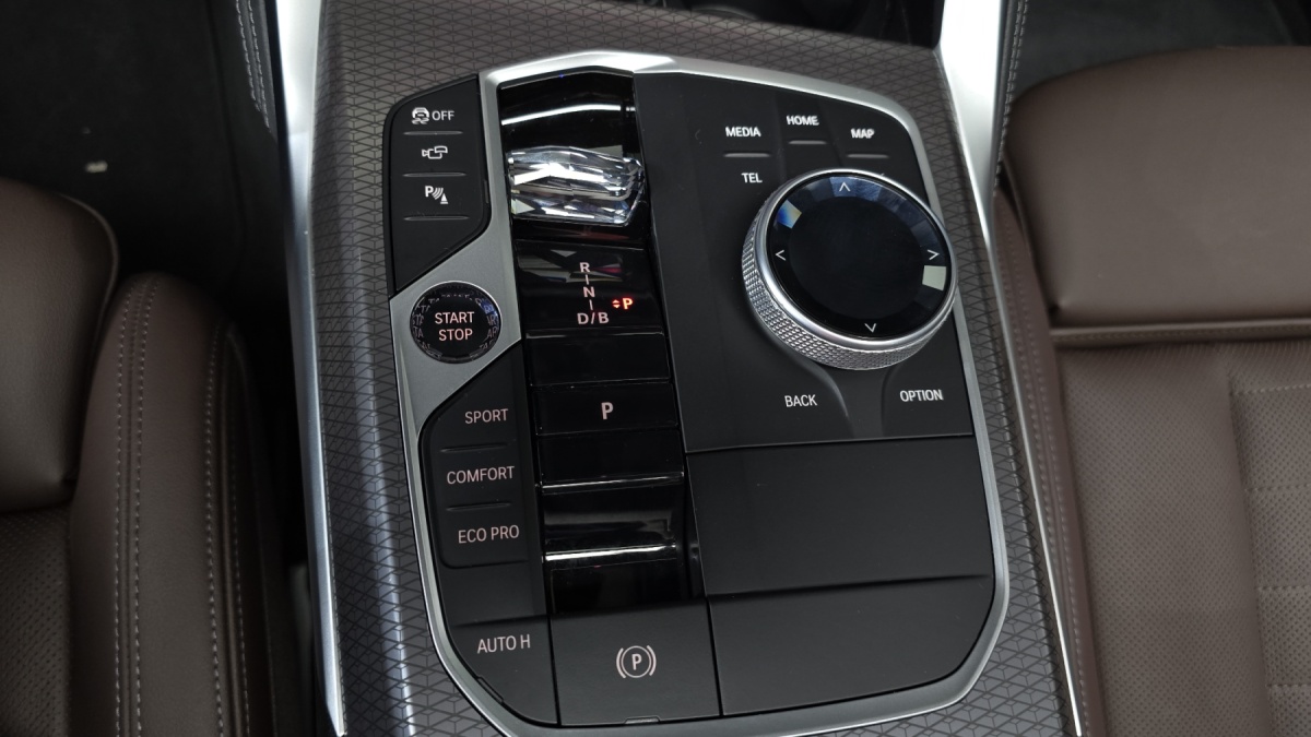BMW i4, 2025 — фото 3 из 12