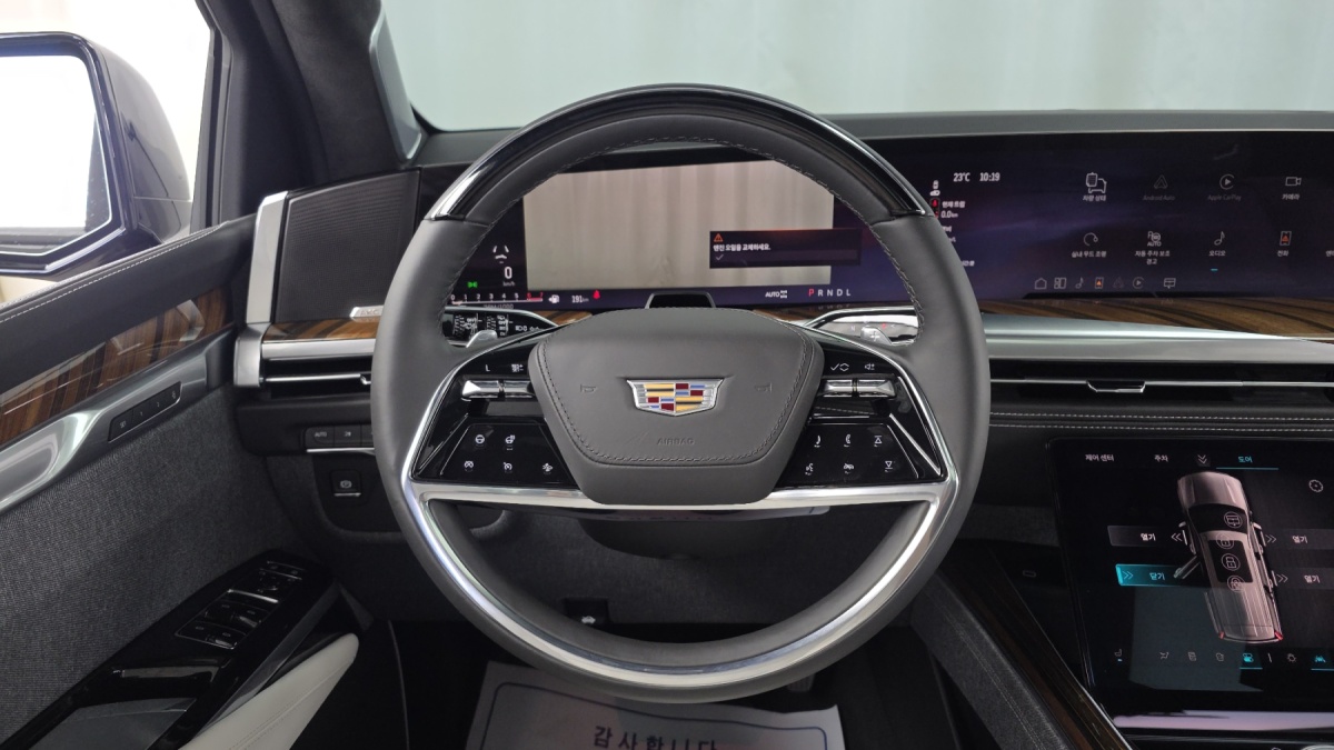 Cadillac Escalade, 2025 — фото 11 из 12