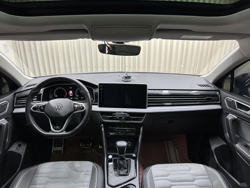 Volkswagen Tiguan X, 2022 — фото 8 из 12