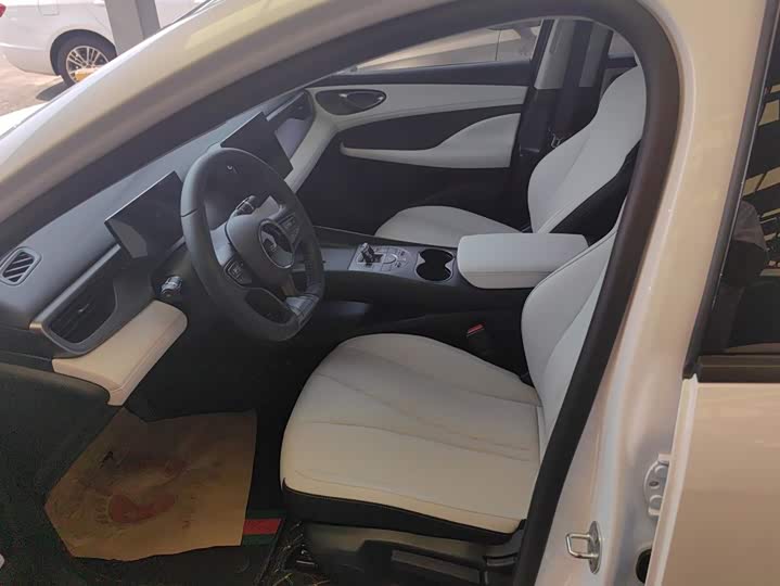 BYD Seal 05 DM-i Hybrid, 2025 — фото 9 из 9