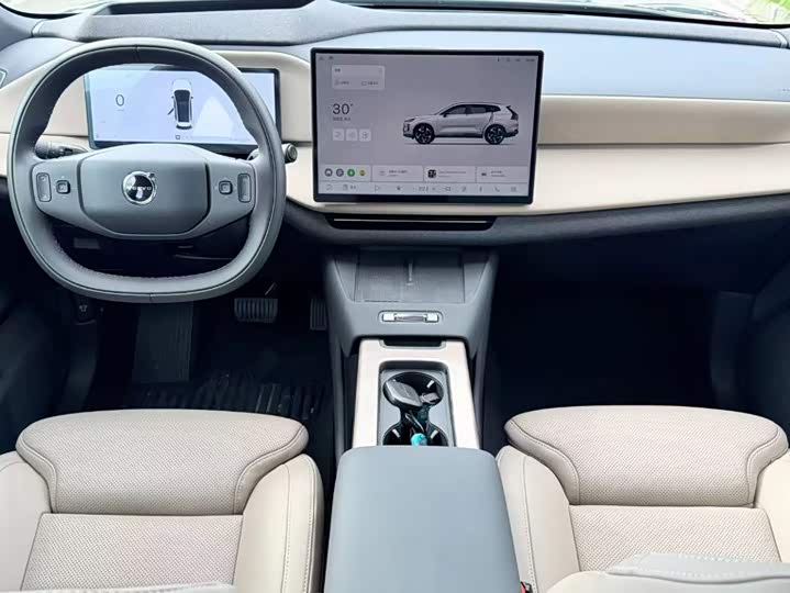 Volvo XC70 Hybrid, 2025 — фото 6 из 9