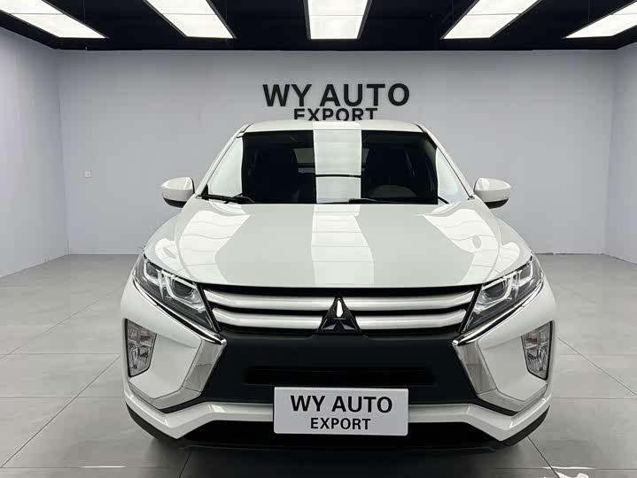 Mitsubishi Eclipse Cross, 2022 — фото 2 из 9