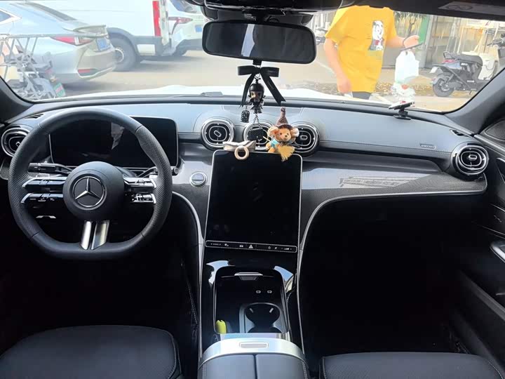 Mercedes-Benz C-Class, 2025 — фото 5 из 9
