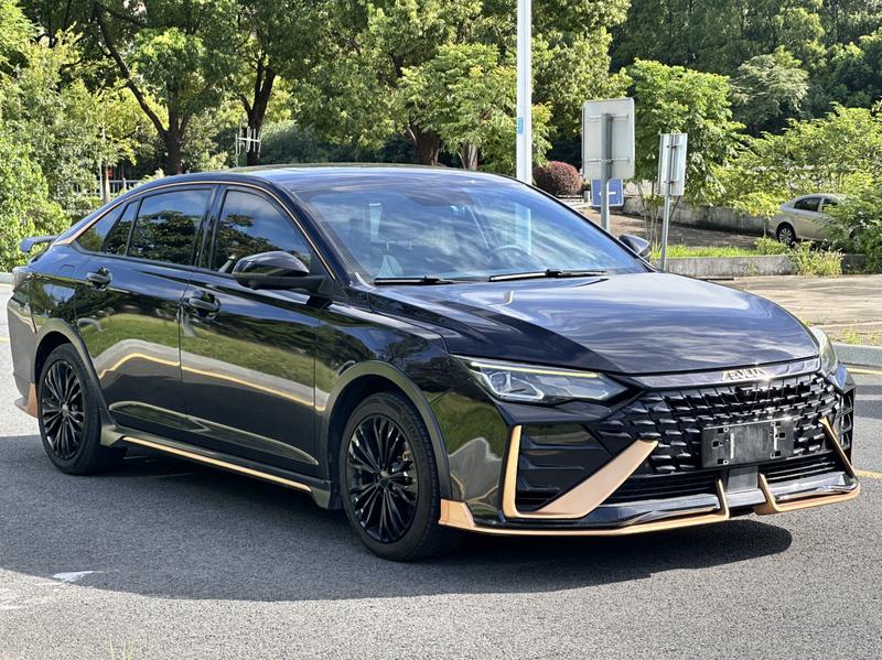Dongfeng Aeolus Yixuan Max, 2022 — фото 3 из 11