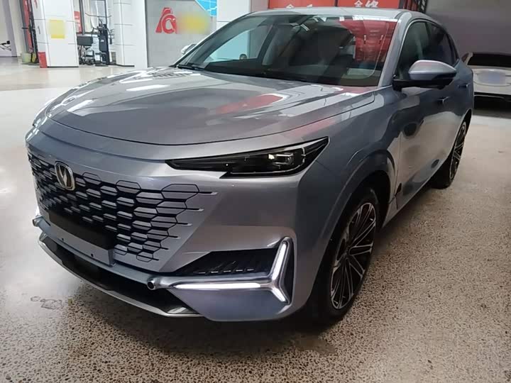 Changan UNI-K Hybrid, 2022 — фото 2 из 9