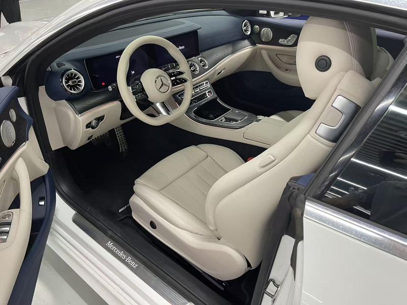 Mercedes-Benz E-Class, 2023 — фото 11 из 12