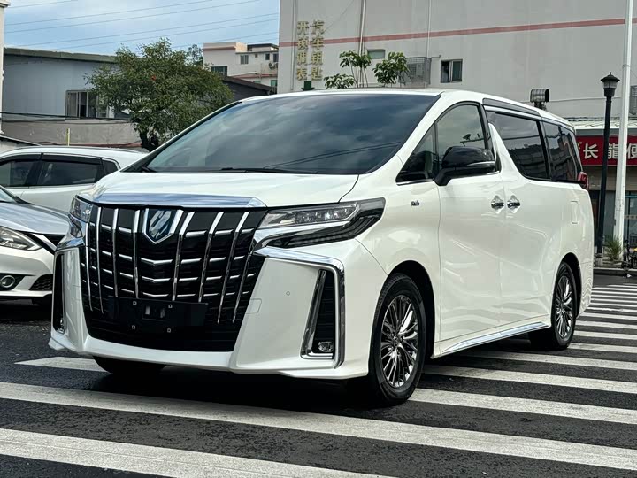 Toyota Alphard, 2021 — купить в Орле под ключ
