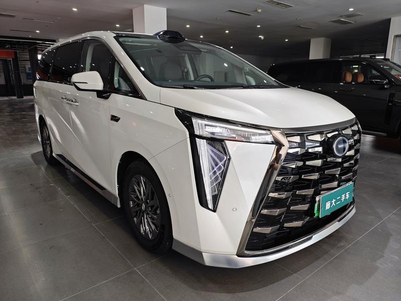 GAC Trumpchi M8 Hybrid, 2025 — фото 3 из 12