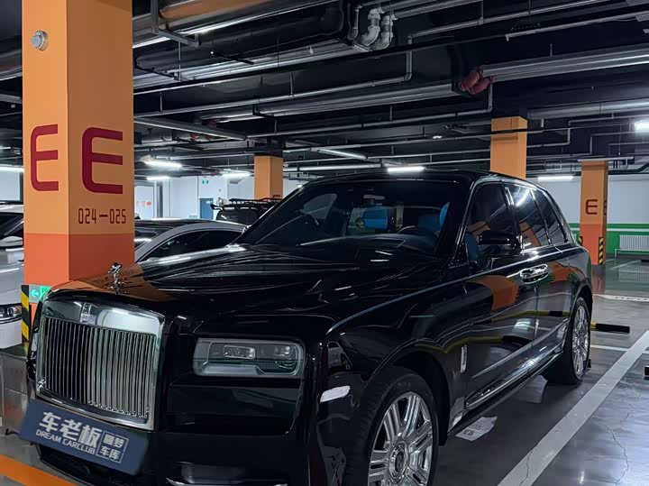 Rolls-Royce Cullinan, 2025 — фото 9 из 9