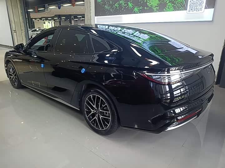 BYD Seal 07 DM-i Hybrid, 2025 — фото 5 из 9