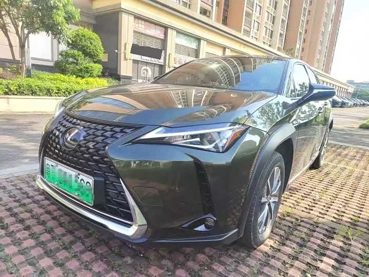 Lexus UX Hybrid, 2022 — купить в Перми под ключ