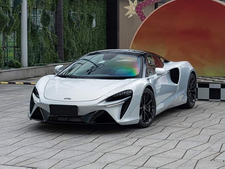 McLaren Artura, 2024 — купить в Перми под ключ