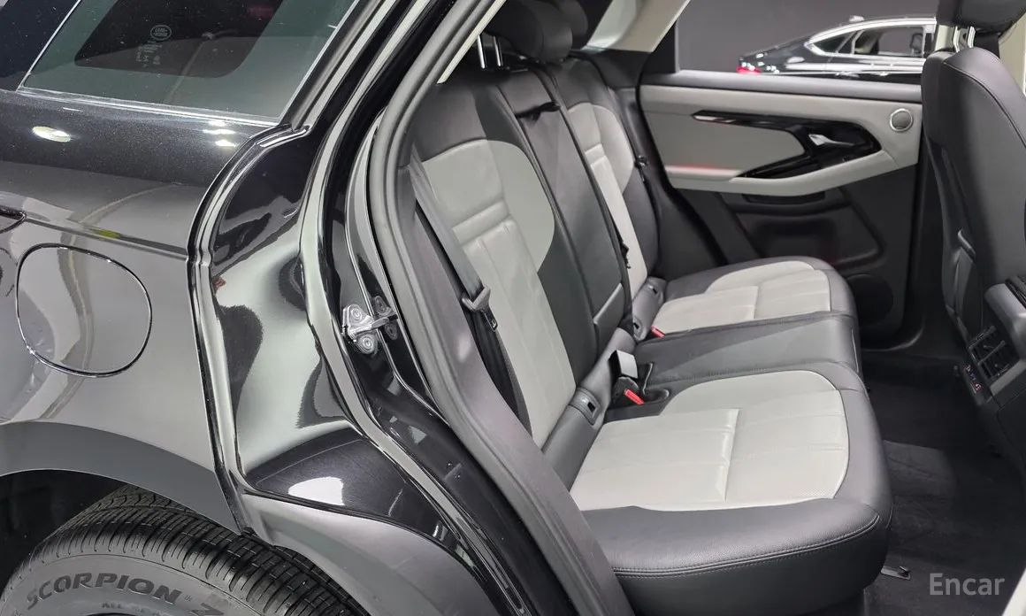 Land Rover Range Rover Evoque, 2024 — фото 11 из 12