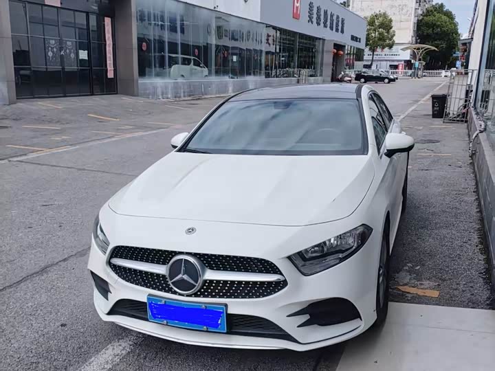 Mercedes-Benz A-Class, 2022 — фото 3 из 9
