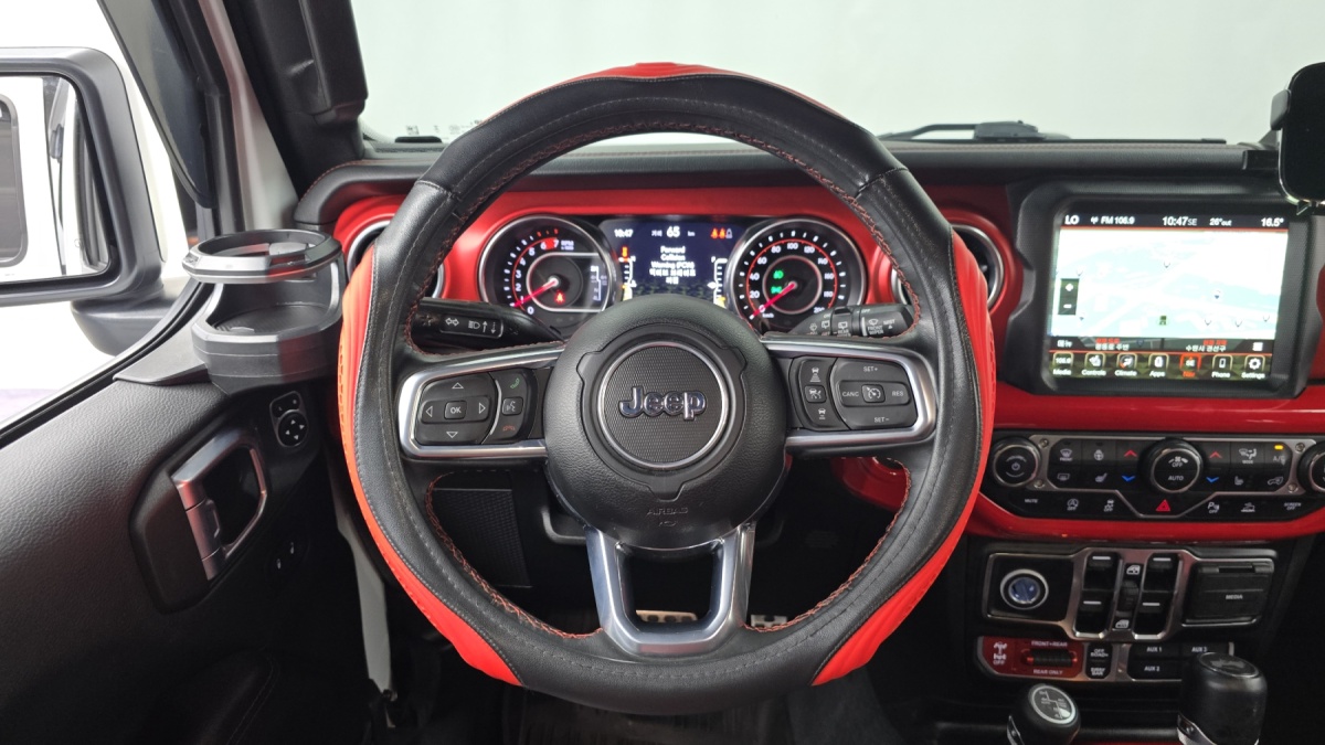 Jeep Wrangler, 2021 — фото 12 из 12