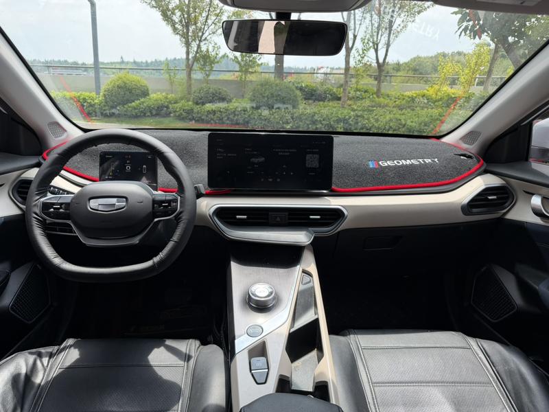 Geely Geometry A, 2022 — фото 7 из 12