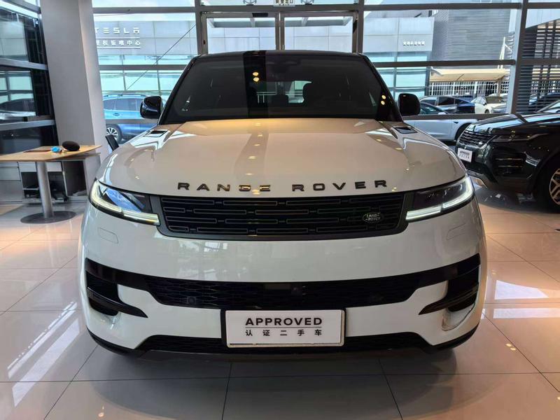 Land Rover Range Rover Sport, 2024 — фото 2 из 12
