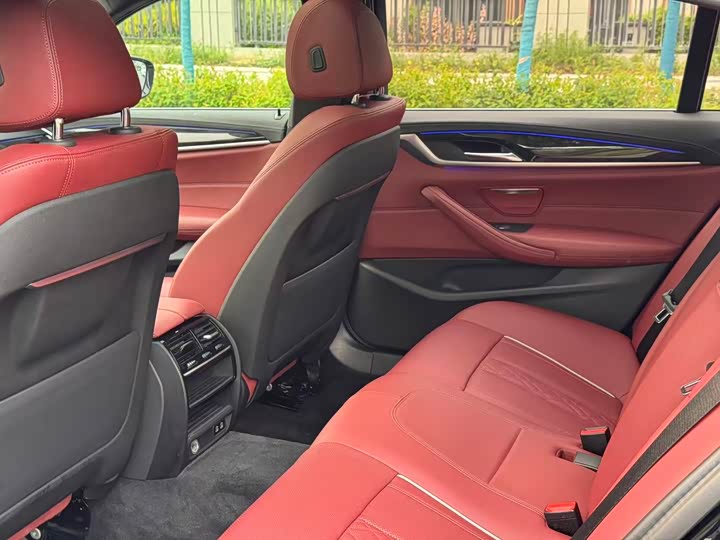 BMW 5 Series, 2022 — фото 5 из 9