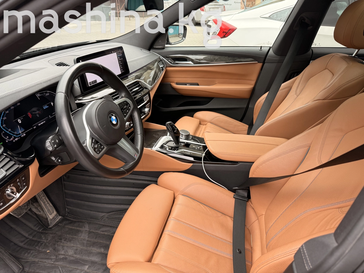 BMW 6 Serii, 2023 — фото 7 из 11