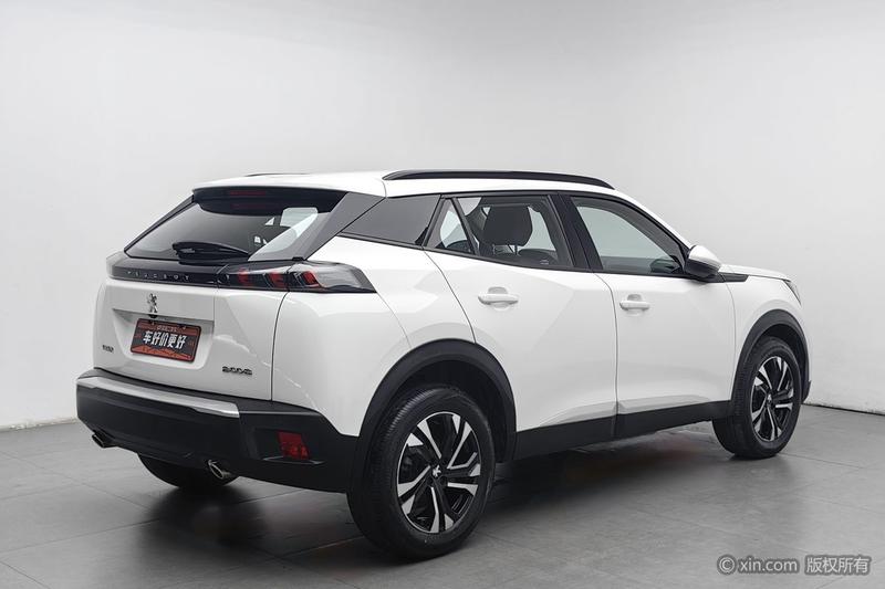 Peugeot 2008, 2022 — фото 4 из 12