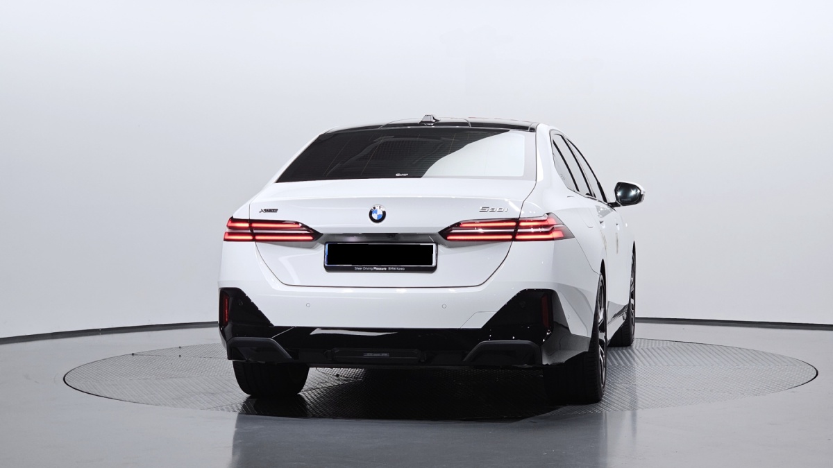 BMW 5 Series, 2024 — фото 4 из 12