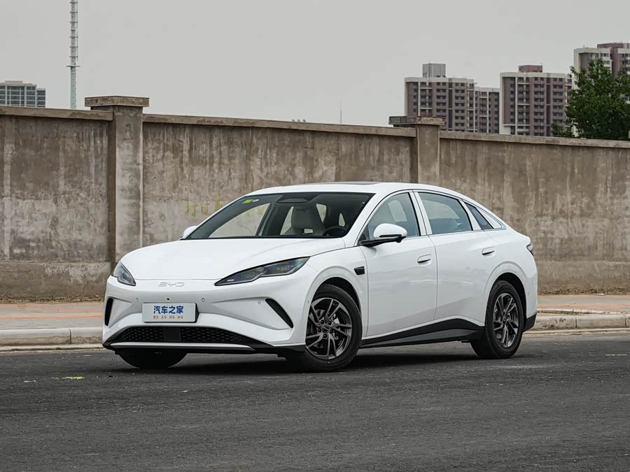 BYD Seal 06 Hybrid/EV, 2026 — купить в Чебоксарах под ключ