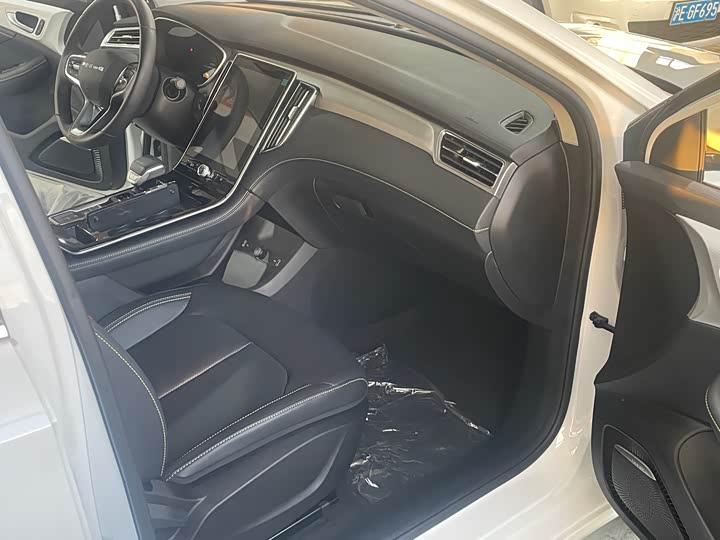 Roewe i6 Max EV, 2025 — фото 9 из 9