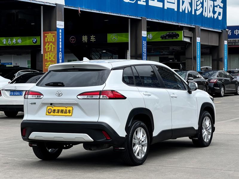 Toyota Corolla Cross, 2024 — фото 7 из 12