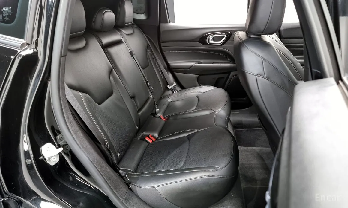 Jeep Compass, 2022 — фото 12 из 12