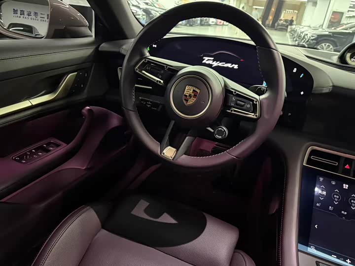 Porsche Taycan, 2022 — фото 6 из 9