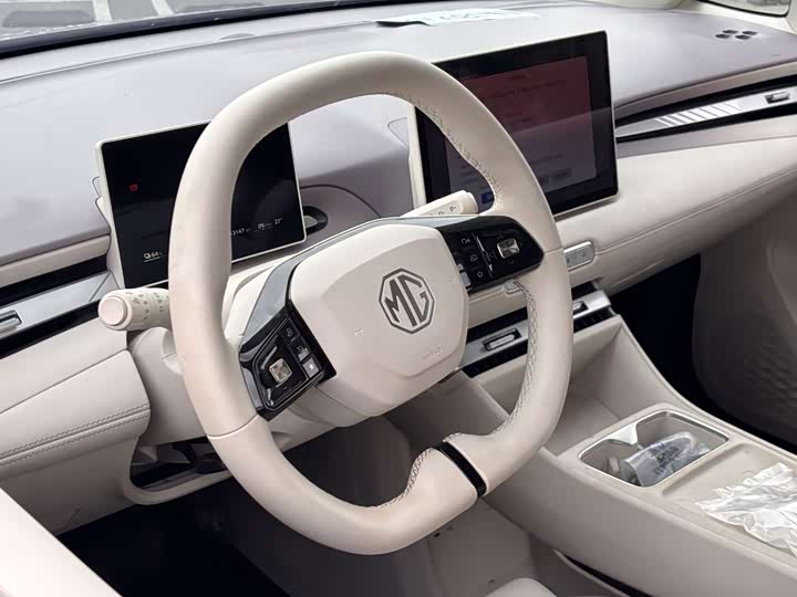 MG Motor 4 EV, 2025 — фото 7 из 9