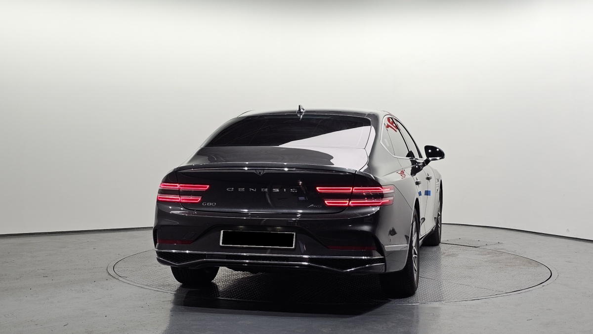 Genesis G80, 2025 — фото 4 из 12