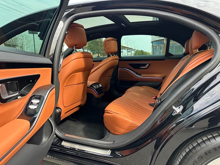 Mercedes-Benz S-Class, 2022 — фото 7 из 9