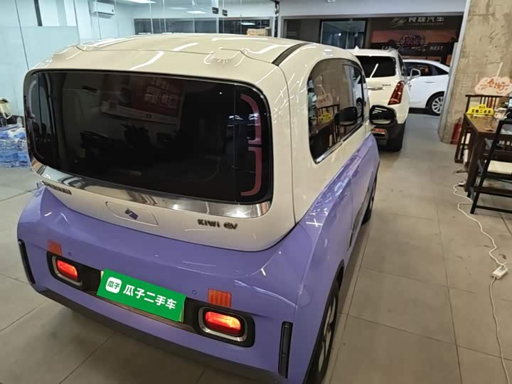 Baojun KiWi EV, 2024 — фото 7 из 9