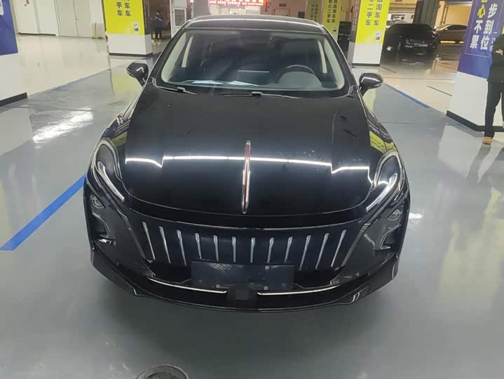 Hongqi E-QM5, 2023 — фото 2 из 9