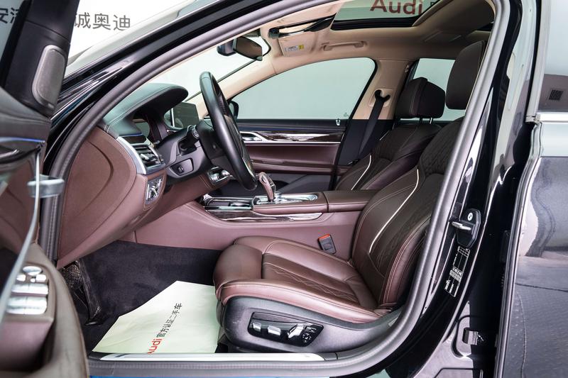 BMW 7 Series, 2022 — фото 11 из 12