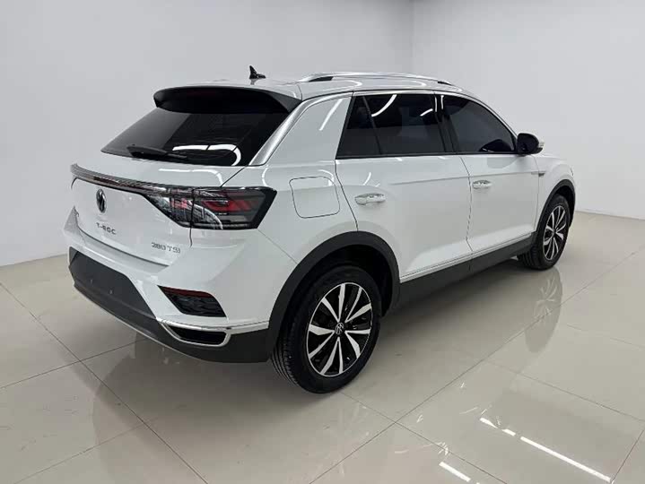 Volkswagen T-Roc, 2023 — фото 4 из 9