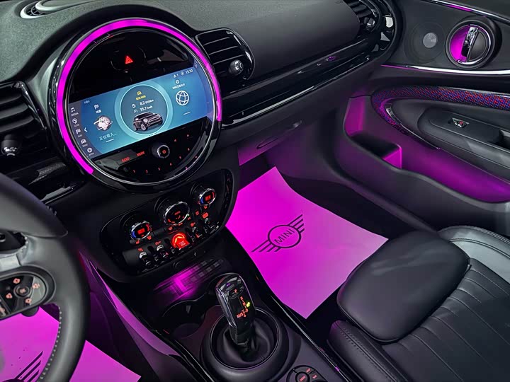 Mini Clubman JCW, 2022 — фото 9 из 9