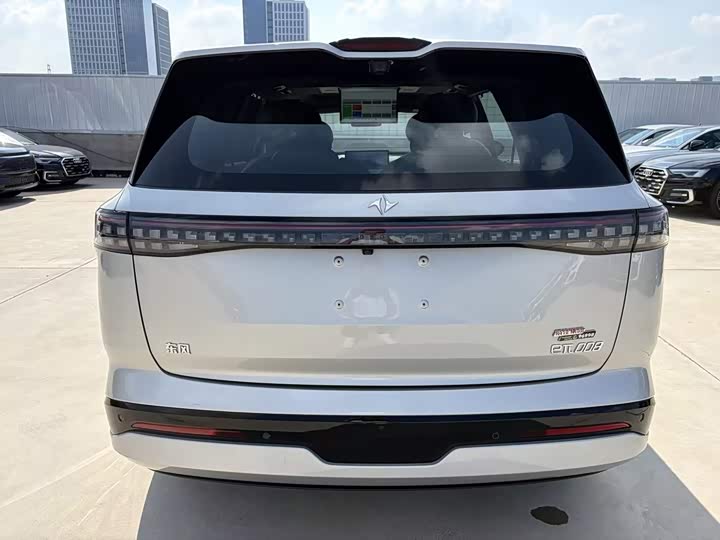 Dongfeng Yipai eπ 008, 2024 — фото 7 из 9