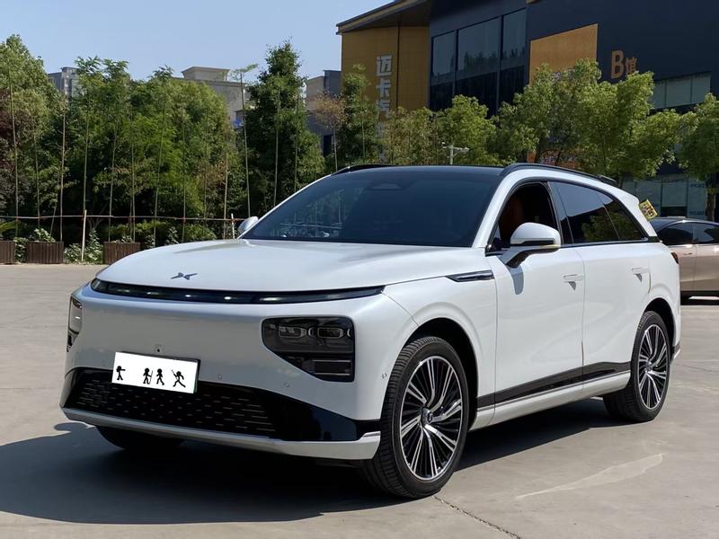 XPeng G9, 2024 — купить в Москве под ключ
