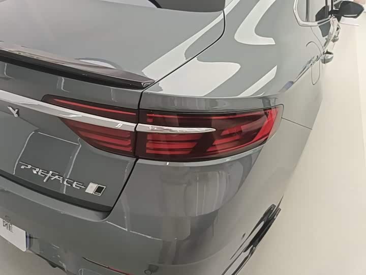 Geely Preface, 2025 — фото 8 из 9
